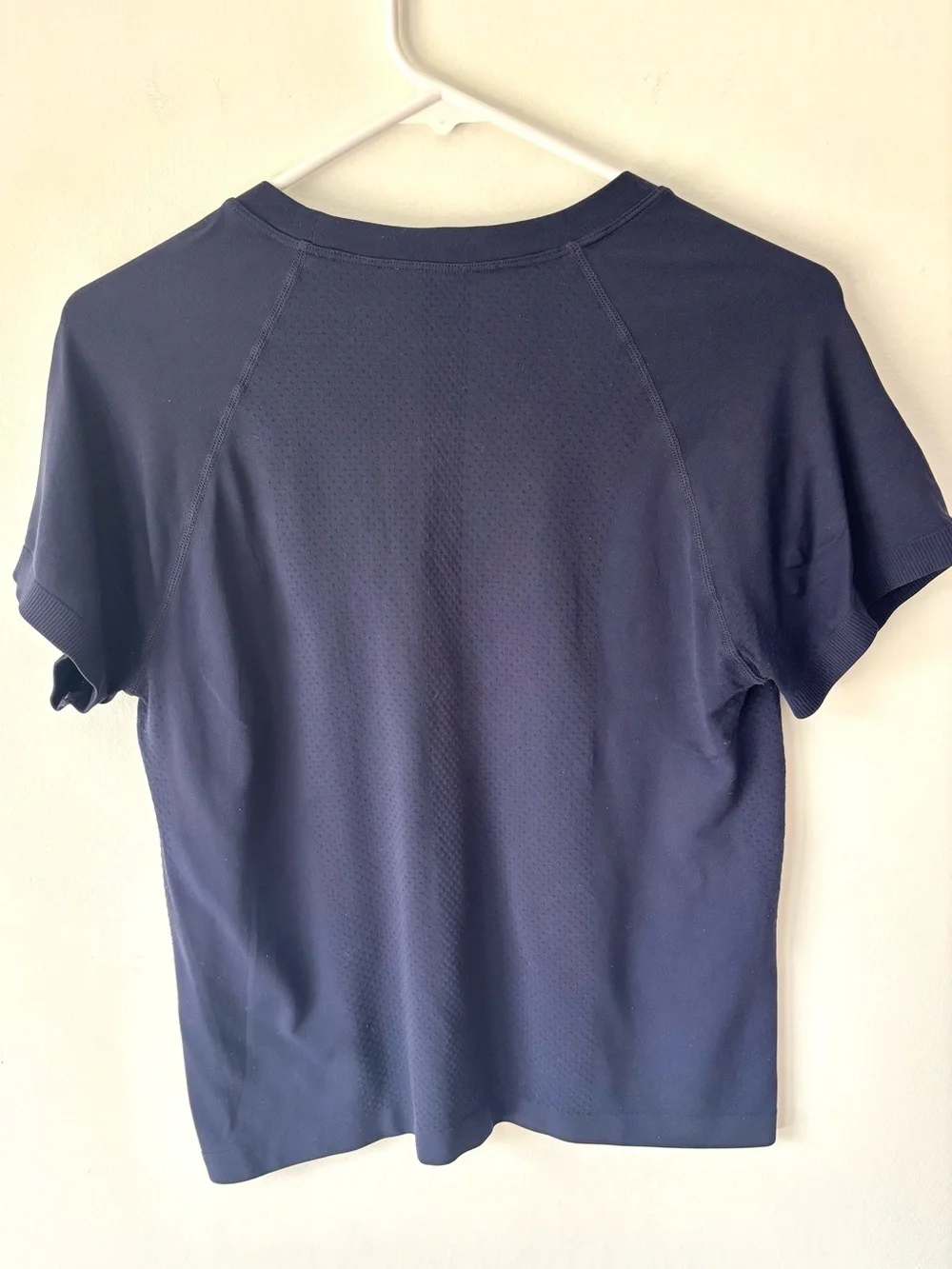 Quince Navy Blue Spandex Athletic Short Sleeve T-shirt Workout Sporty Athleisure
